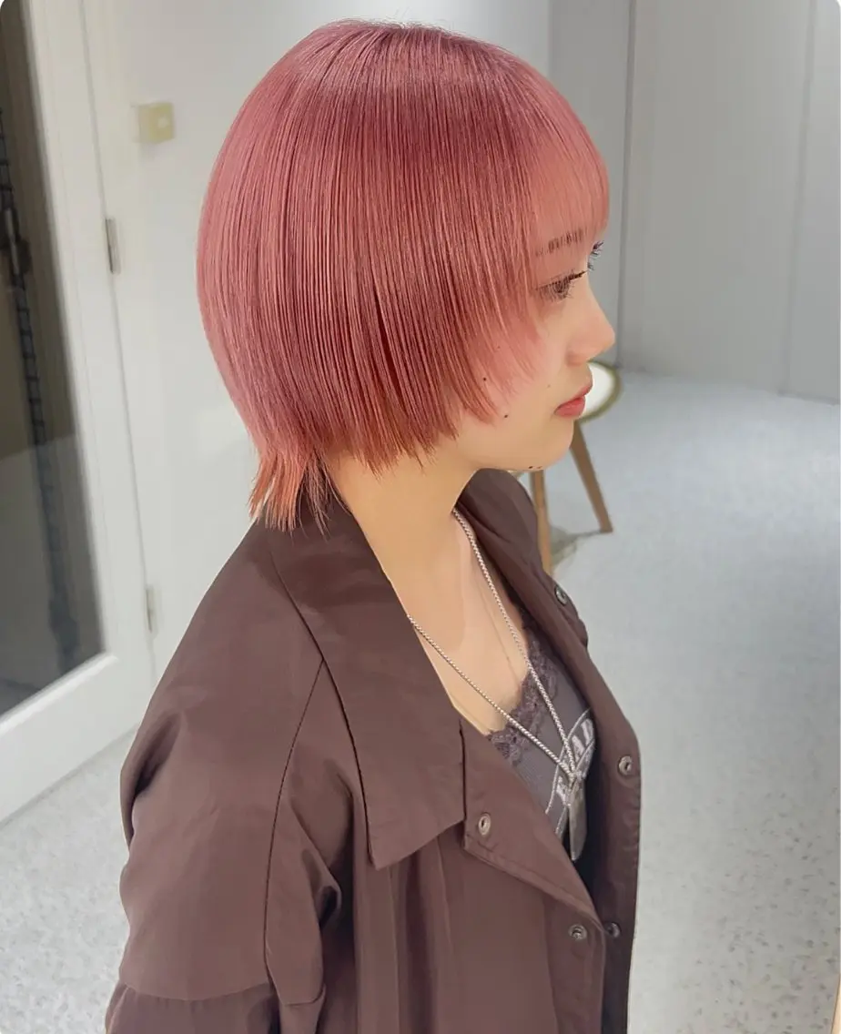 ショート カラー ブリーチ ダブルカラー ハイトーンカラー 🌟カットレイヤー ウルフ森龍哉のヘアスタイル