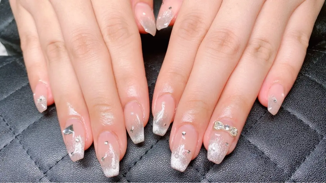 ネイル 長さ出し フットネイル ジェルネイル 韓国ネイル マグネットネイル ハンドネイル Nail Ann【西川口店】のネイルデザイン