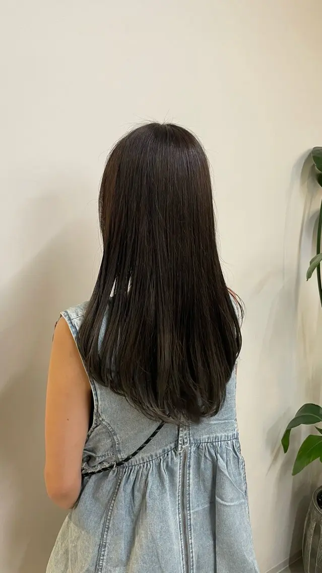 ロング 岡田 陽成のヘアスタイル