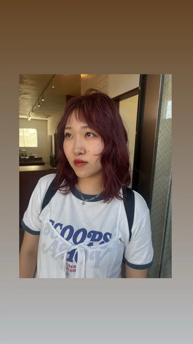 ミディアム カラー ヘアカラー illatos サヤナのヘアスタイル