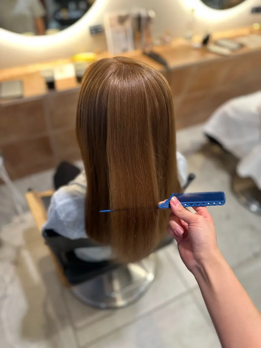 ロング ヘアカラー 横浜⭐️カラー モデル🌻あみ🌻のヘアスタイル