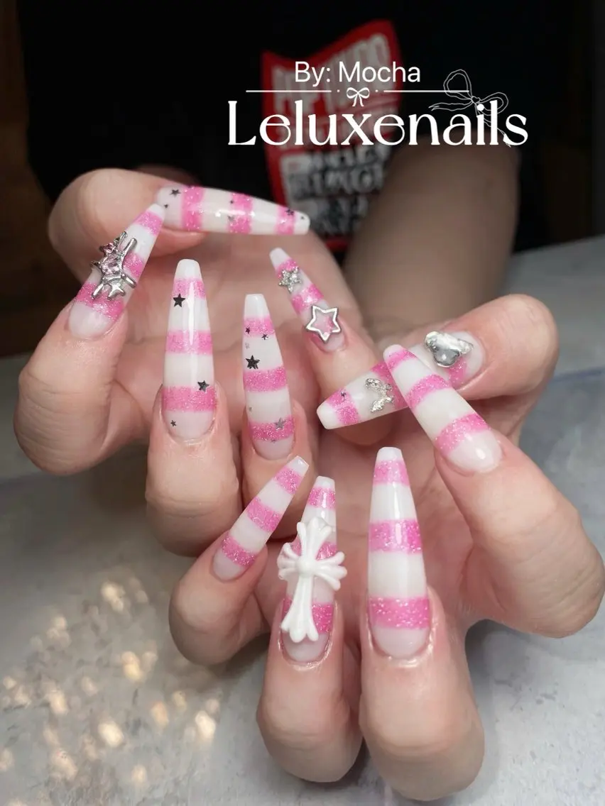 ネイル le luxe nailsのネイルデザイン