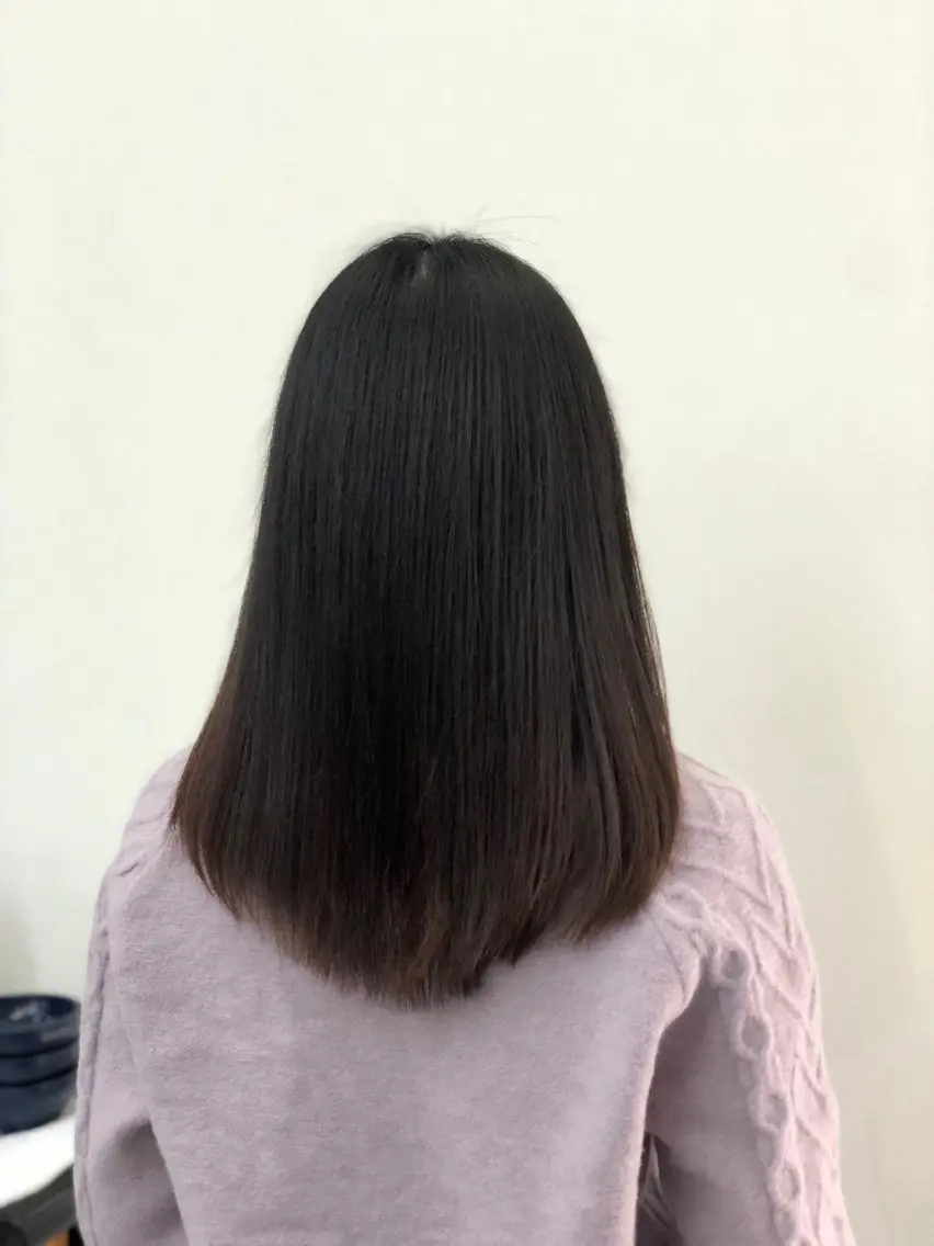 セミロング generous Tsuyoshiのヘアスタイル