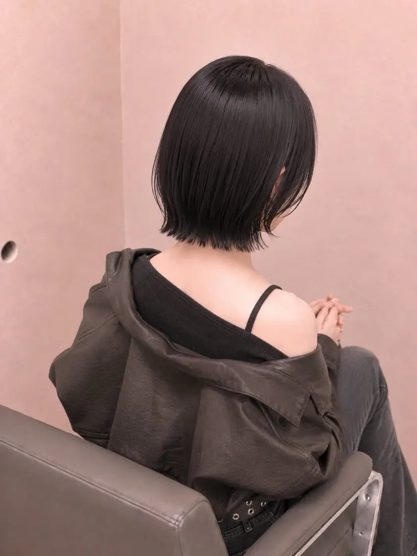 【池袋】 🩵ブリーチしてる方集まれ🩵ブリーチで落とせる🤍フェイクブラック+トリートメント+スタイリング🤍の写真