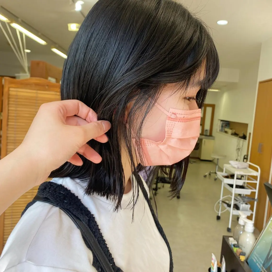 ショート カット ブリーチカラー🫧 森　凪沙のヘアスタイル
