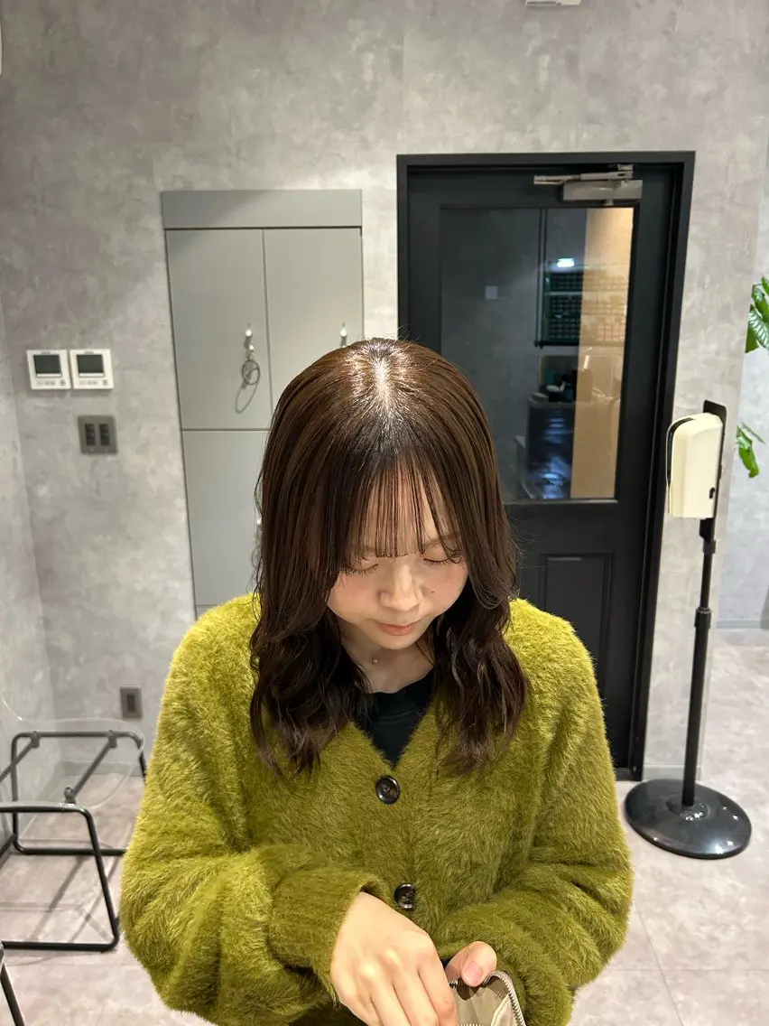 カラー アッシュ アッシュブラウン ブラウンカラー ⭐️HEDI YUKI⭐️のヘアスタイル