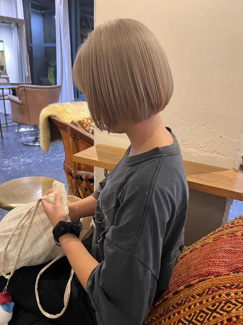 ショート はな SPURのヘアスタイル