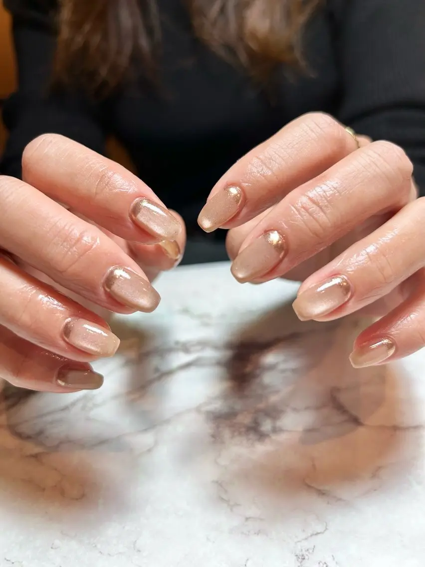 ネイル フレンチネイル マグネットネイル 逆フレンチ ハンドネイル フットネイル TESORO nailのネイルデザイン