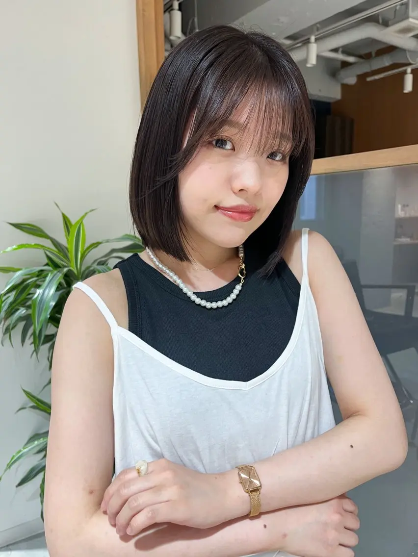 ショート カラー 似合わせボブ×地毛風 縮毛矯正❕ayanaのヘアスタイル
