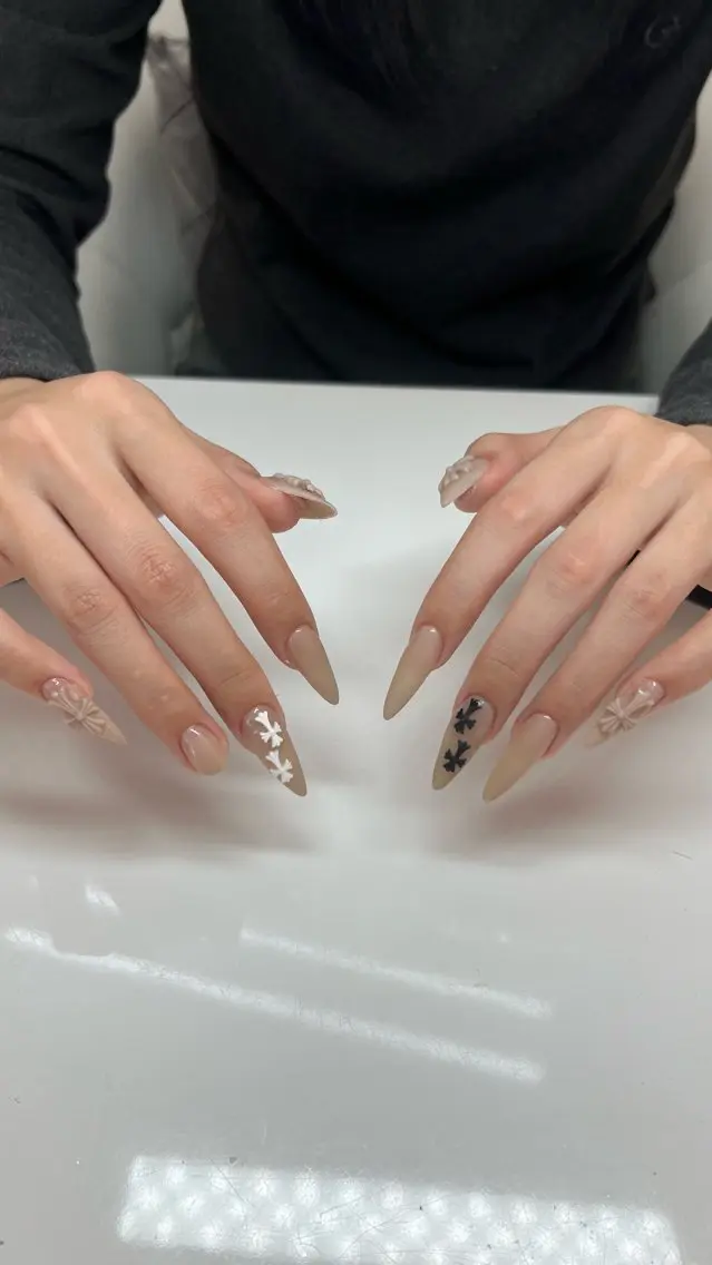 ネイル ハンドネイル Salon Bell 來羽のネイルデザイン