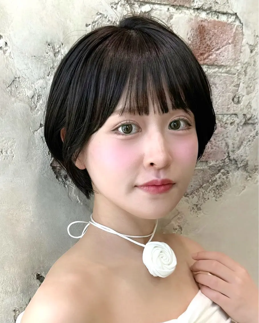 ショート カラー カット ヘアカラー トリートメント 💍新宿ショート 💍岩田莉奈のヘアスタイル