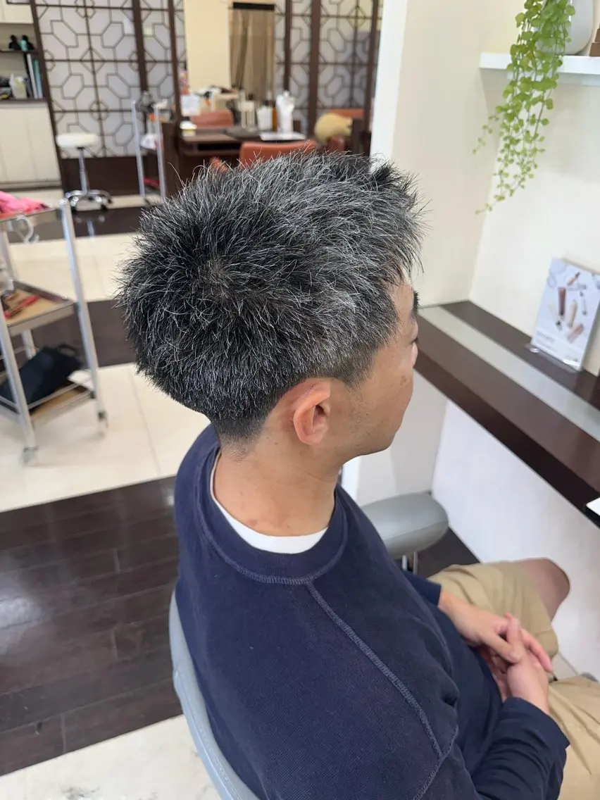 ショート カラー パーマ メンズ 刈り上げ ショートヘア カット ヘアセット 成田No.1 メンズヘア/清和武虎のヘアスタイル