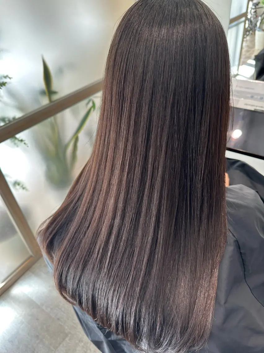ロング カット 縮毛矯正 トリートメント 佐藤 はるとのヘアスタイル