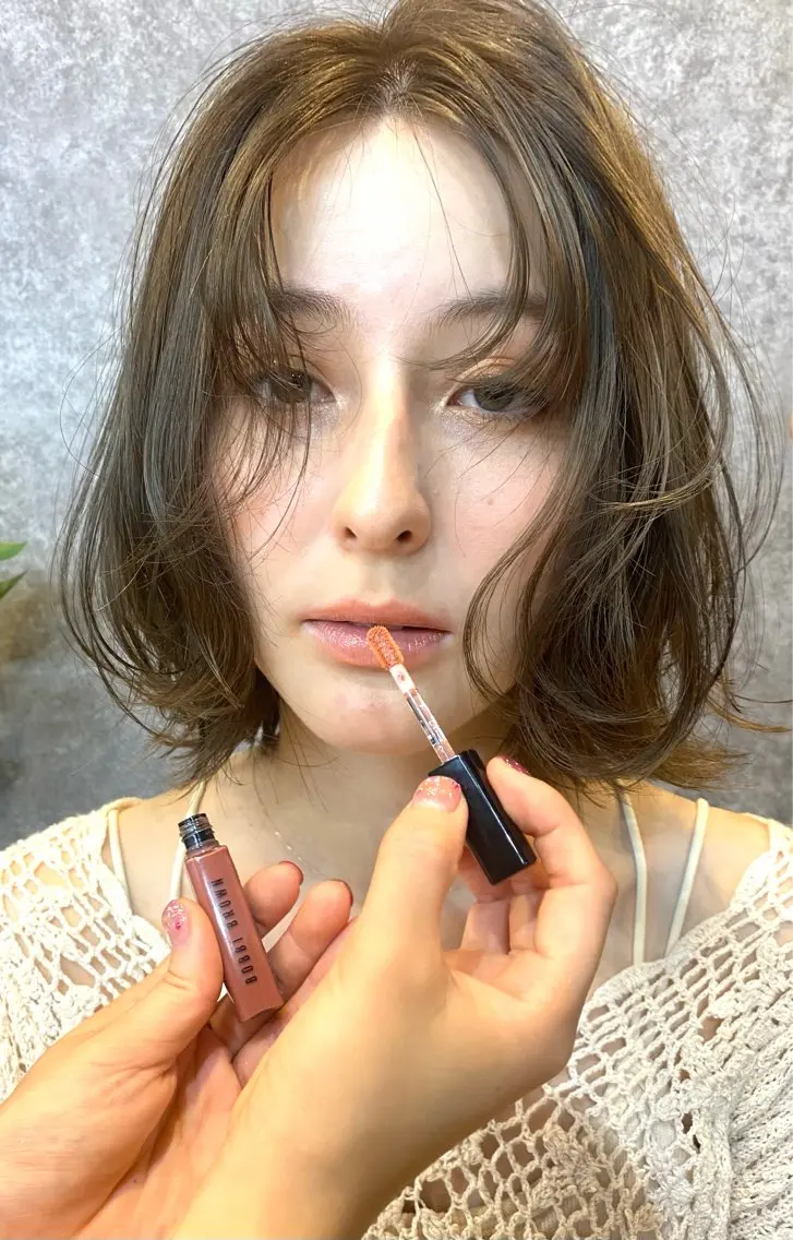 セミロング 大人レイヤー/柔らか グレージュ/川緑一吹のヘアスタイル
