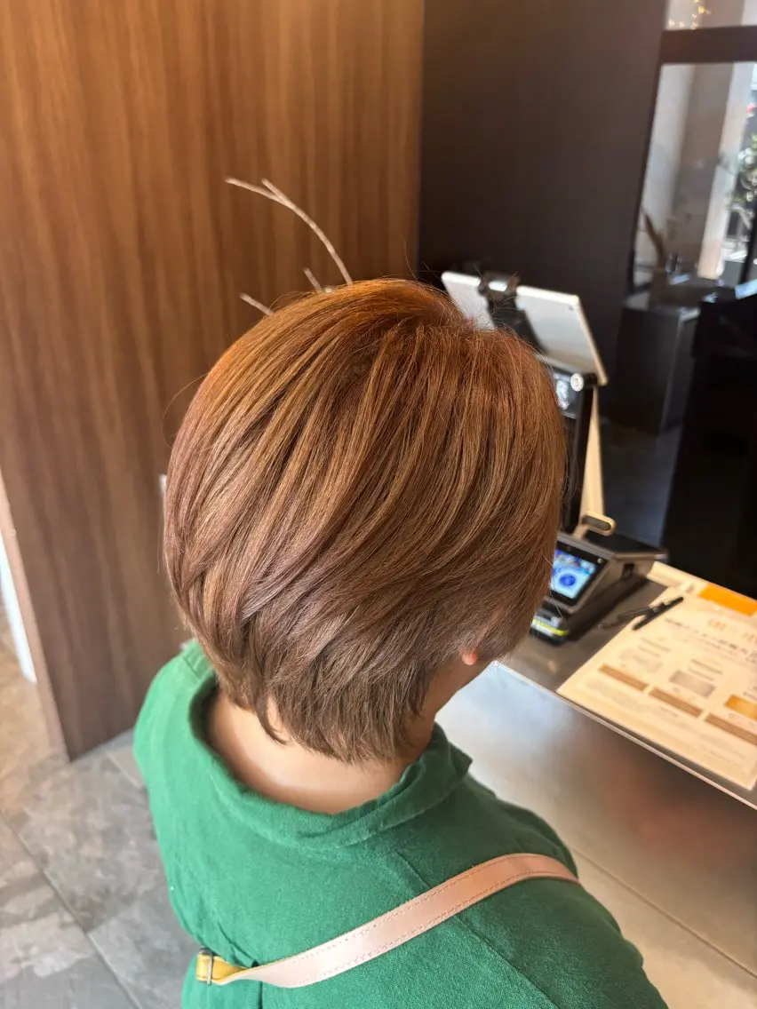 ショート カラー 透明感カラー ハイトーンカラー 白髪ぼかし&ショート &ツヤ髪💎YUMAのヘアスタイル