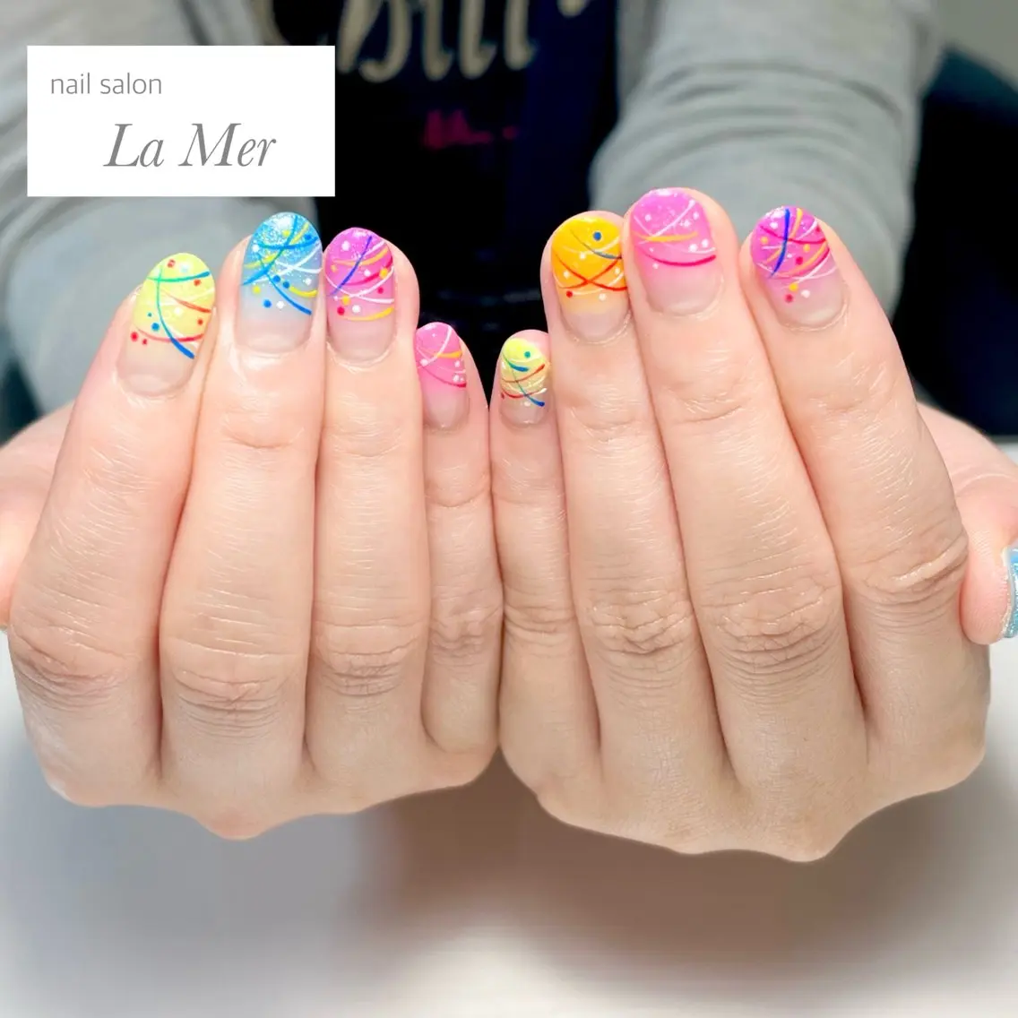 ネイル ブルー 持ち込み オレンジ ピンク パープル nailsalon La Merのネイルデザイン
