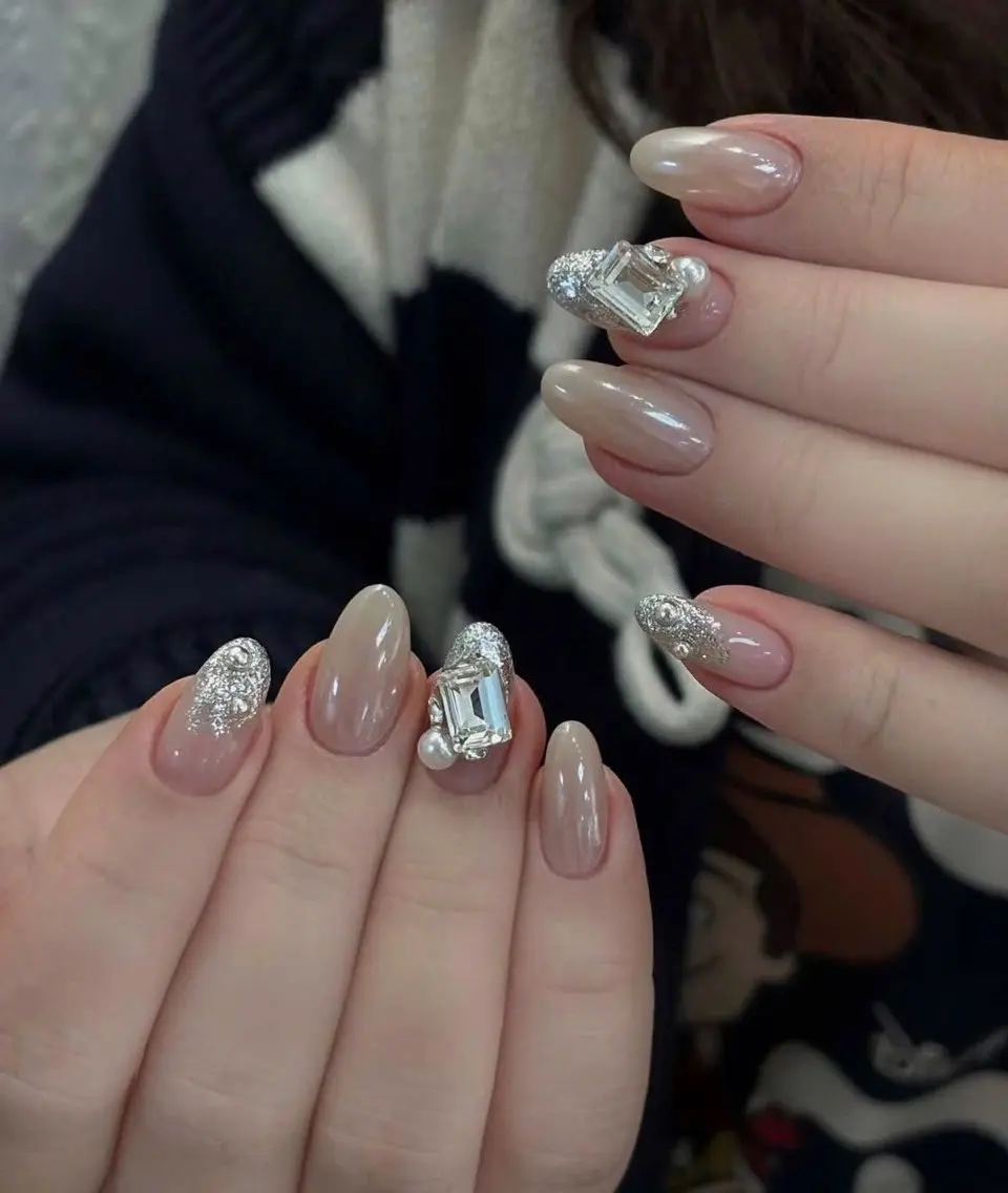 ネイル グラデーション ラメ(グリッター) マグネットネイル ミラーネイル ニュアンスネイル ハンドネイル Lumi de nailsのネイルデザイン