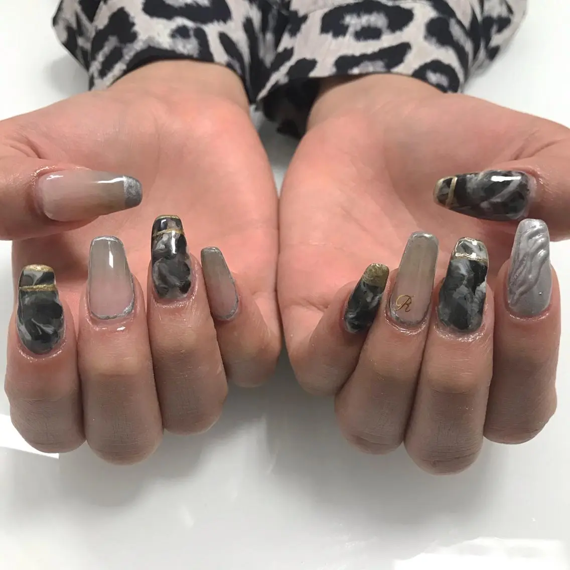 ネイル スカルプネイル MoonLight MIHOのネイルデザイン