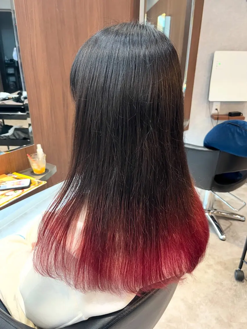 カラー ブリーチ グラデーションカラー 茨木 和泉のヘアスタイル
