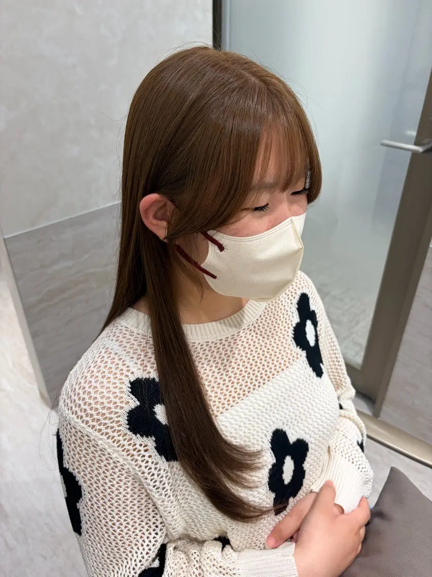 ロング カラー ベージュカラー 顔周りカット レイヤーカット カット ヘアカラー トリートメント 韓国ヘア・カラー 🩵SHIZUKUのヘアスタイル