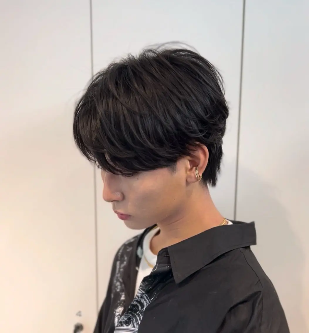 ショート メンズ メンズバレイヤージュ メンズブリーチ ダウンパーマ メンズ韓国風 メンズパーマ カット ヘアカラー トリートメント 【メンズ特化⚡️】 曲がる矯正/千原涼麻のヘアスタイル