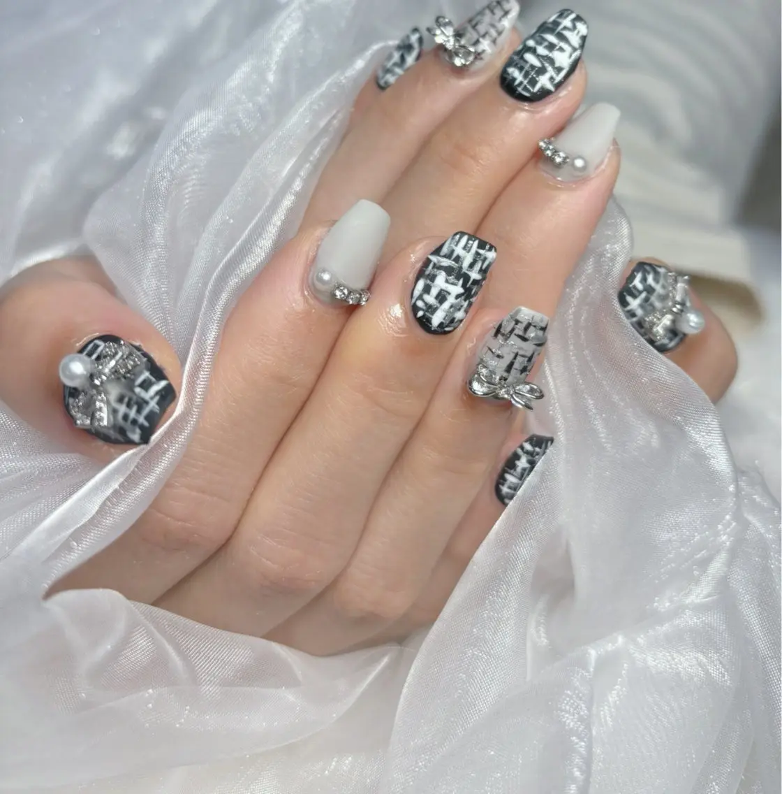 ネイル ハンドネイル STELLA nailのネイルデザイン