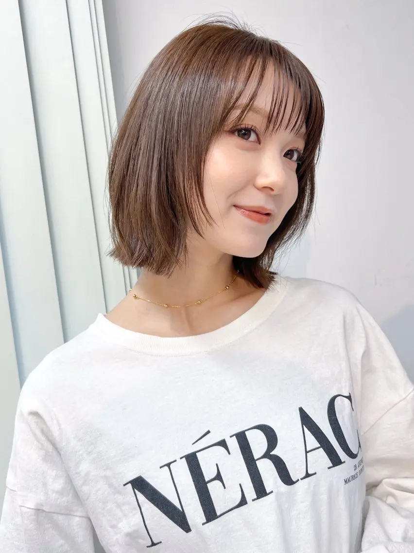 ミディアム ボブレイヤー ボブ 顔まわりレイヤー レイヤーカット カット ヘアカラー ボブ/ミディアム 親しみやすさ/さくらのヘアスタイル