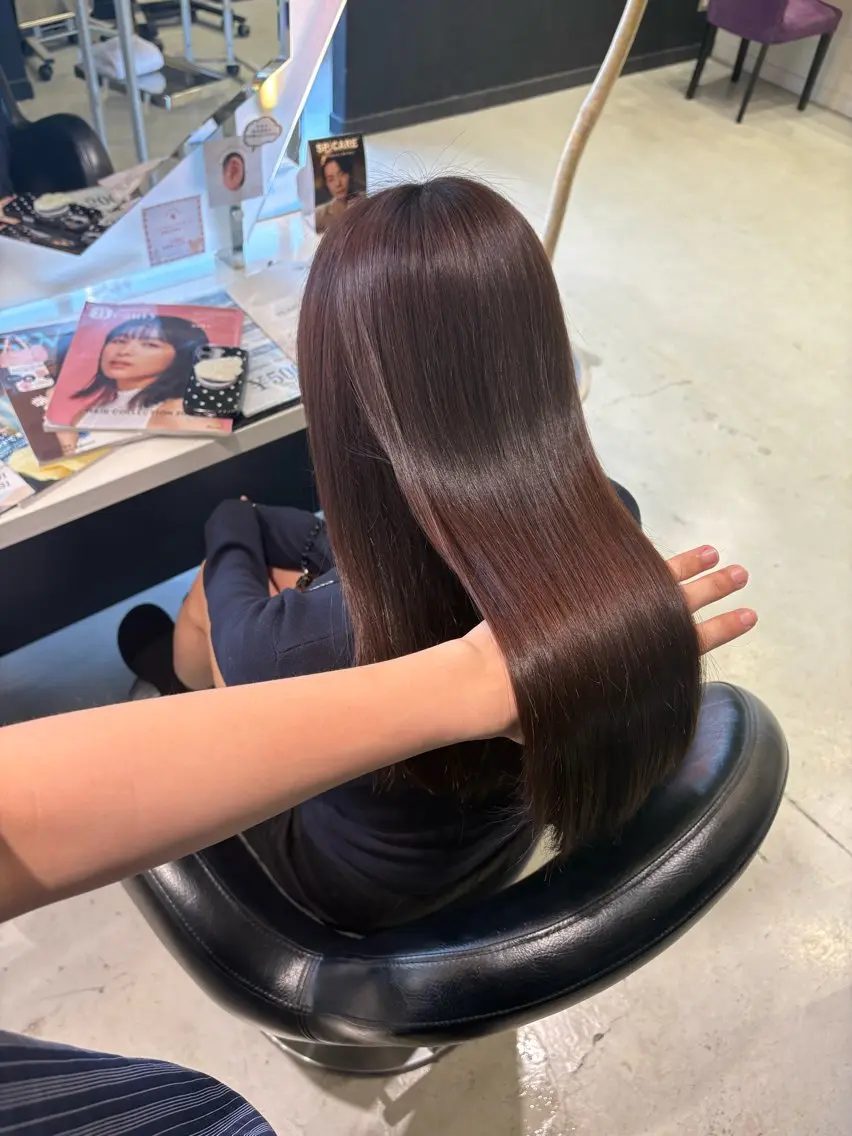 ロング カラー ヘアカラー 井上 慈温のヘアスタイル