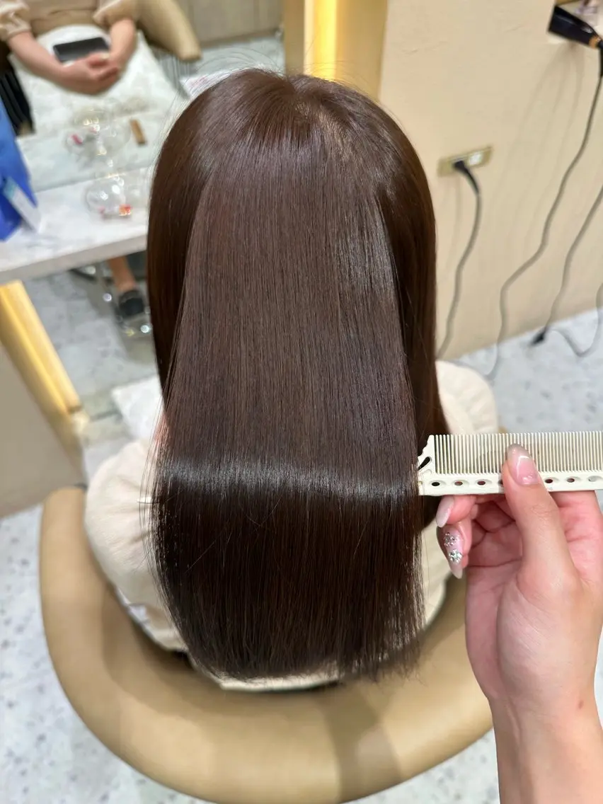 ロング パーマ カット 縮毛矯正 トリートメント 酒井 里穂のヘアスタイル