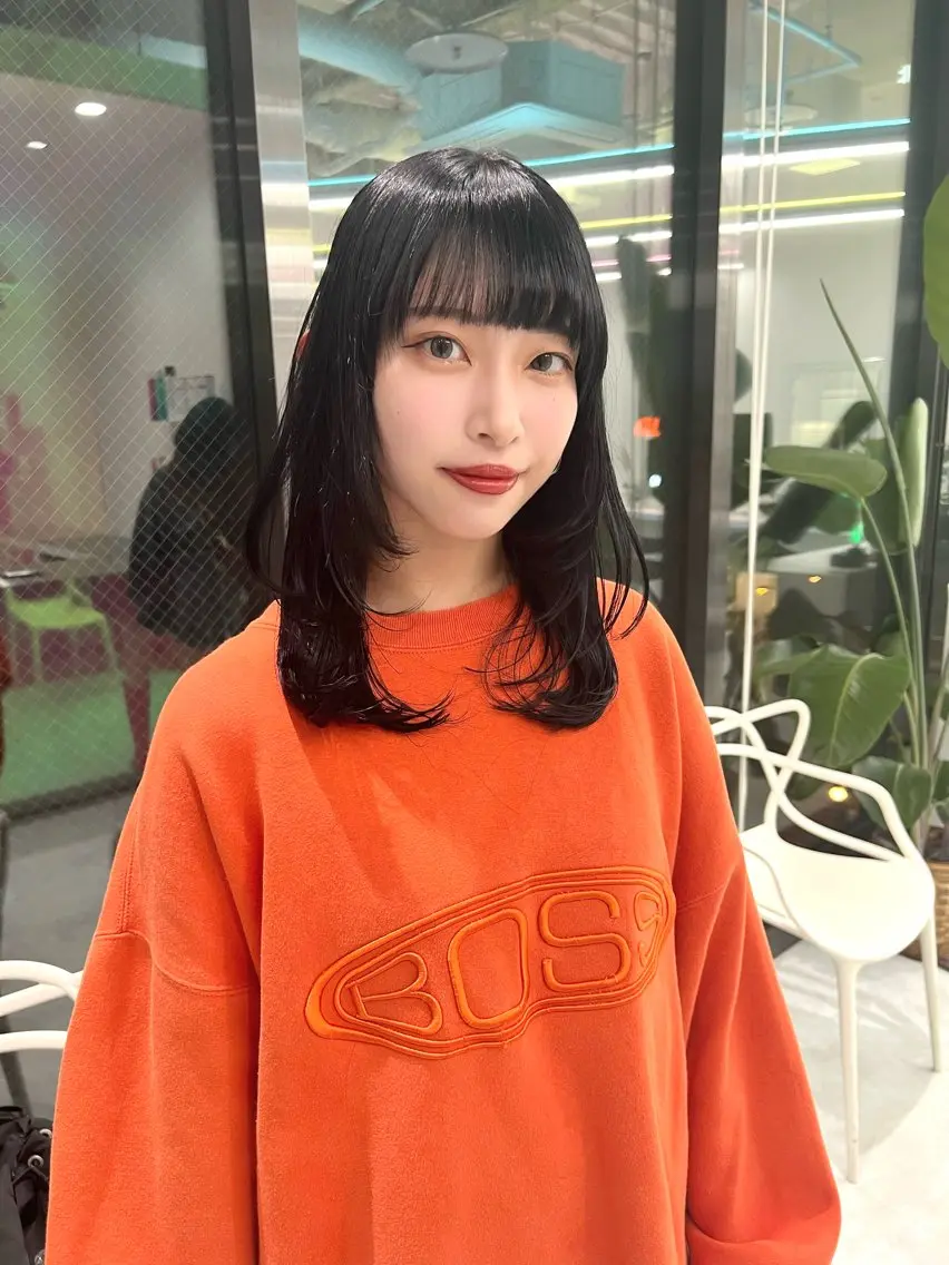 ミディアム KANAMI 🌏のヘアスタイル