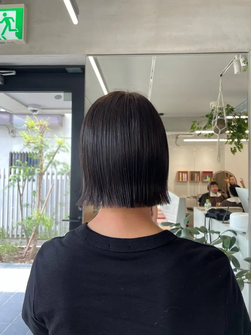 カラー カット ヘアカラー 鶴井 美空のヘアスタイル