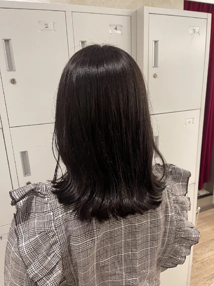 ミディアム ヘアカラー 竹本 すずかのヘアスタイル