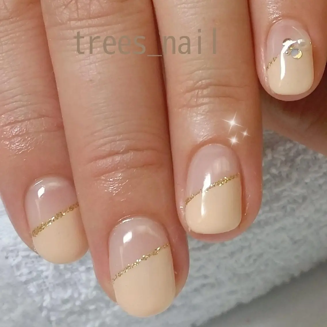 ネイル フレンチネイル オフィスネイル シンプルネイル trees_ nailのネイルデザイン