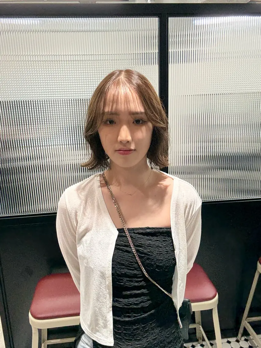 ショート カラー 韓国/トレンド レイヤー【101】のヘアスタイル