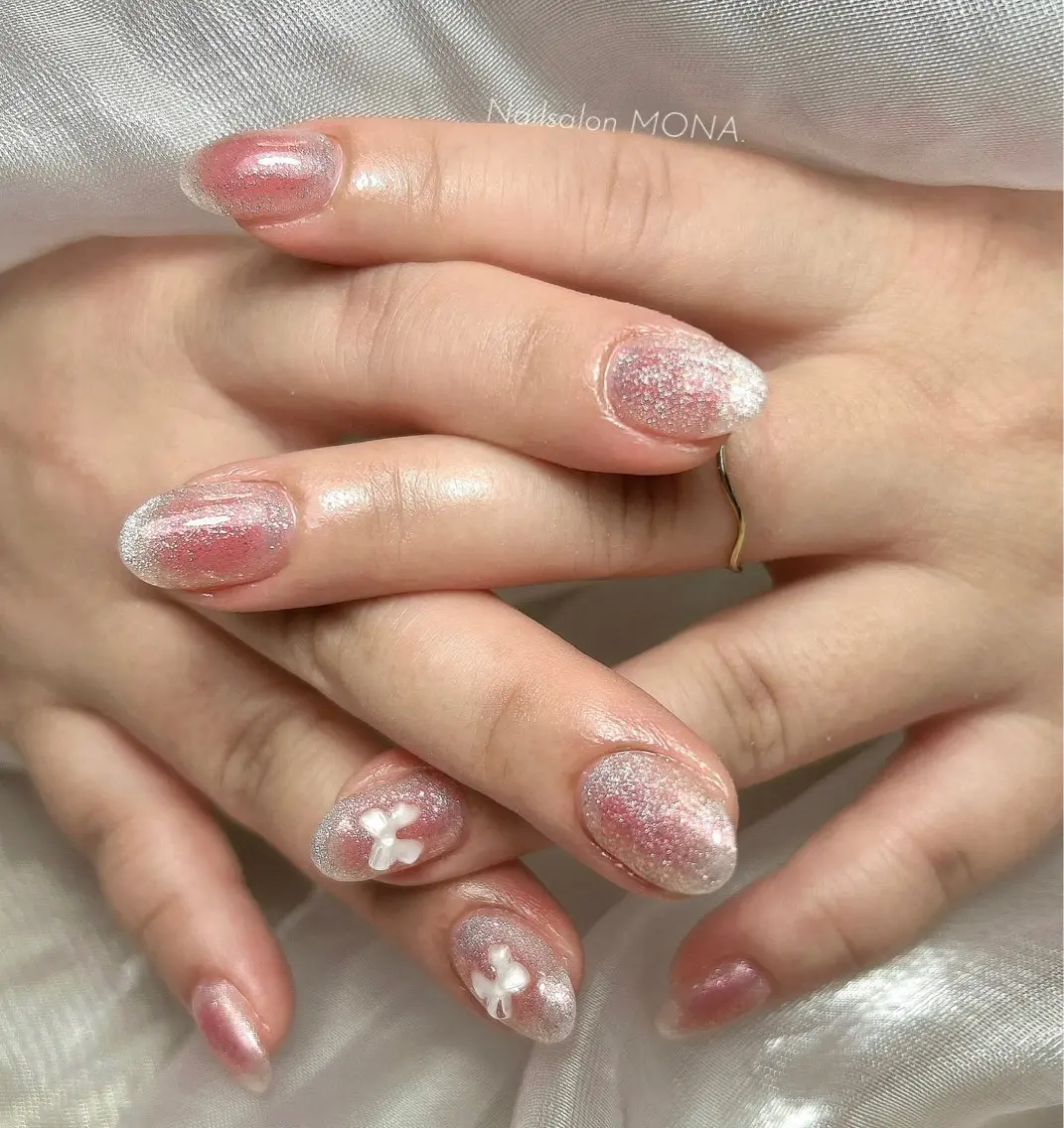 ネイル チークネイル フラッシュネイル マグネットネイル ハンドネイル Nailsalon MONA.のネイルデザイン