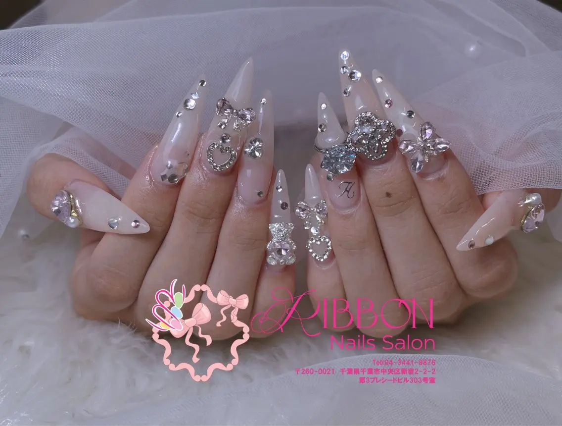 ネイル フットネイル フレンチネイル ジェルネイル マグネットネイル 持ち込み ハンドネイル Ribbonnail salonのネイルデザイン