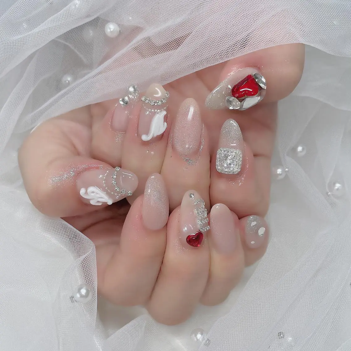 ネイル チークネイル フラッシュネイル フレンチネイル キラキラネイル 韓国ネイル ハンドネイル merci nailのネイルデザイン