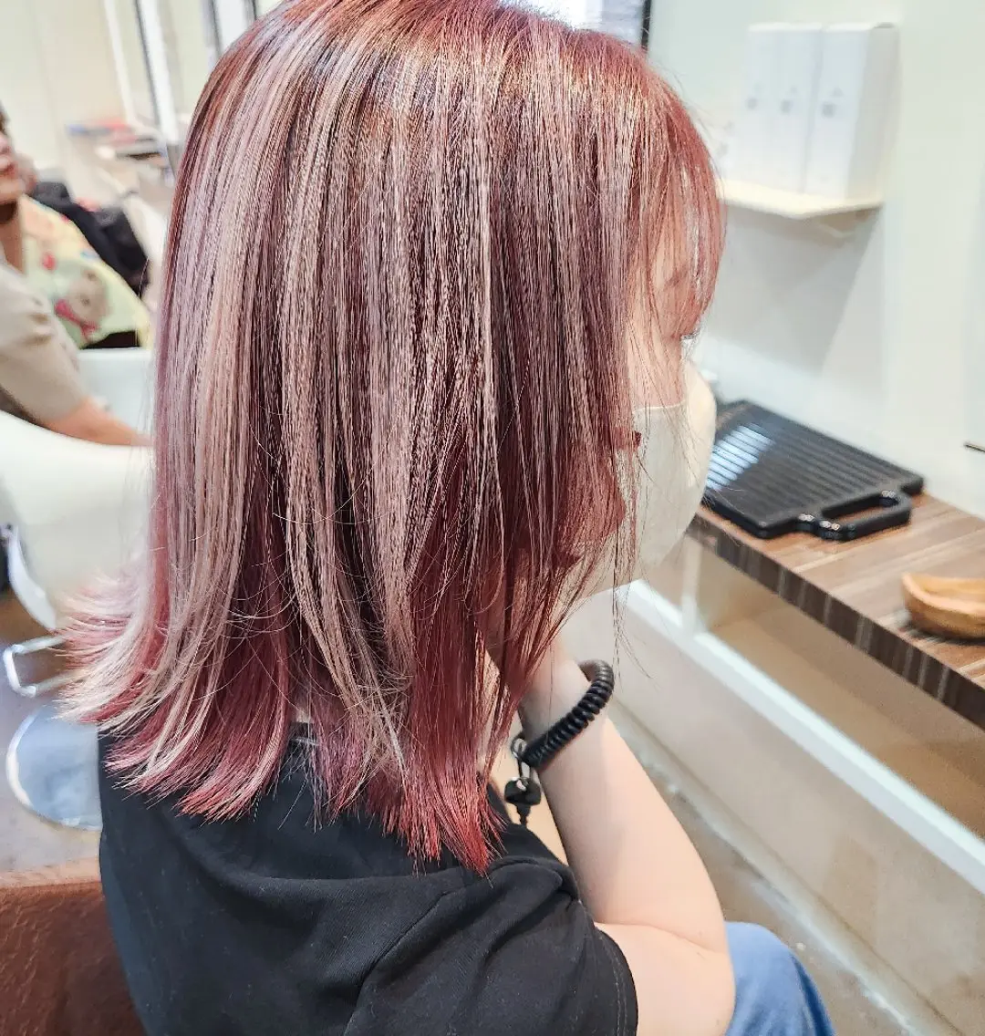 ミディアム カット ヘアカラー ブリーチ、デザイン  カラー福士直矢のヘアスタイル