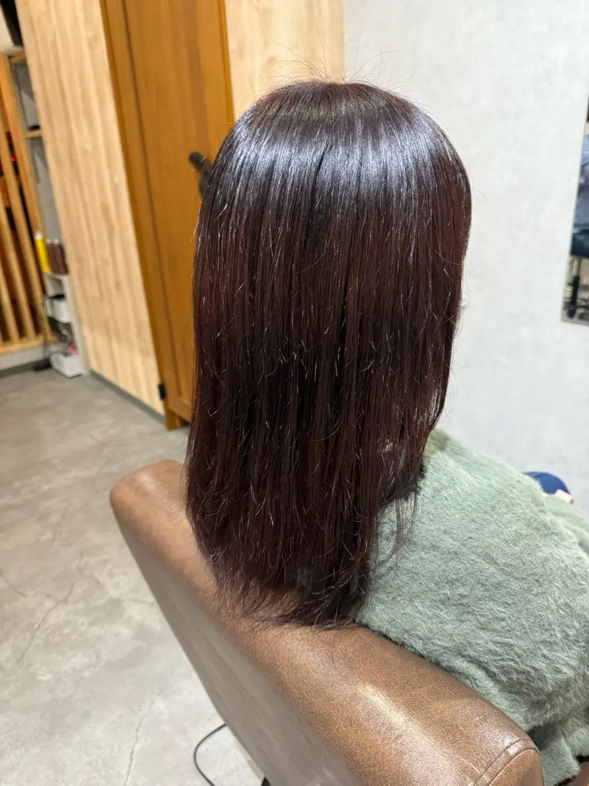 カラー ヘアカラー Bish Yanaのヘアスタイル