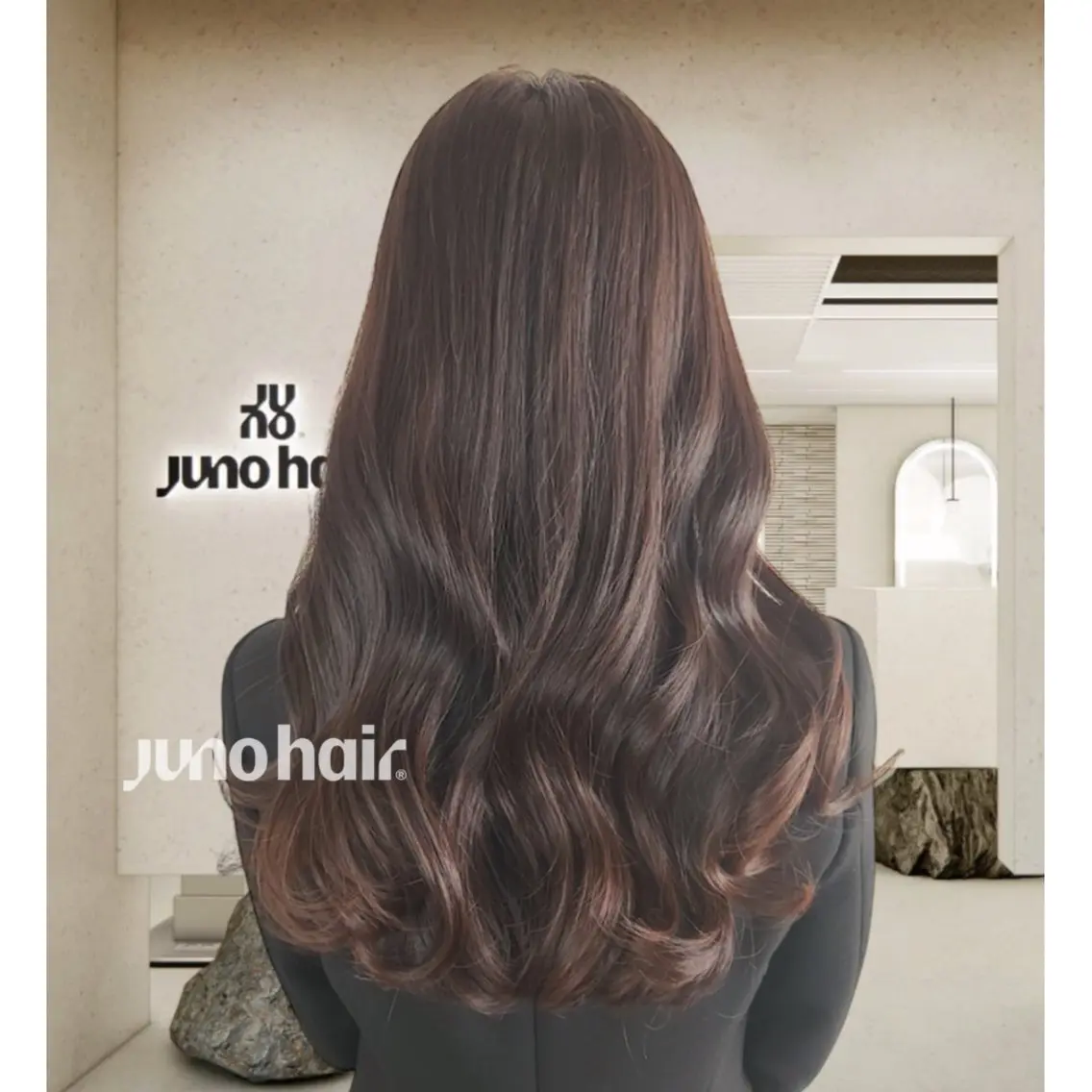 ロング パーマ 韓国風ヘア ロング ストレートパーマ 韓国レイヤー🪽 無重力パーマナツキのヘアスタイル