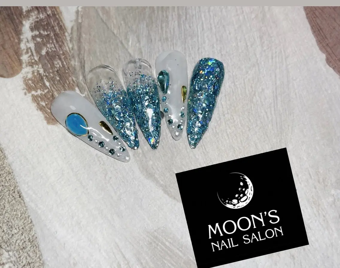ネイル ハンドネイル shoko🌙 Moonsのネイルデザイン
