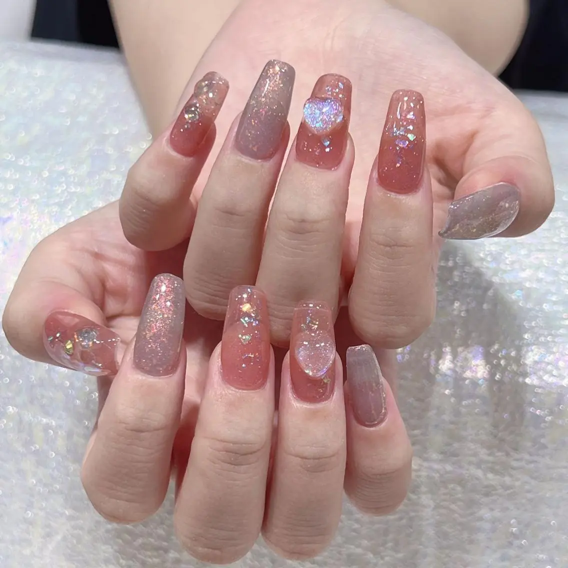 ネイル 長さ出し ネイルチップ Queens ひなのネイルデザイン