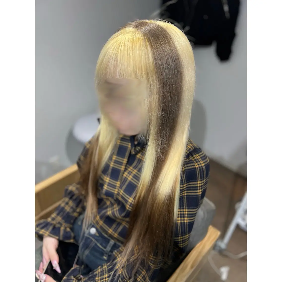 ロング カット ヘアカラー トリートメント エクステ 人気1位🎀有名人も 通う🫅韓国髪専門○のヘアスタイル