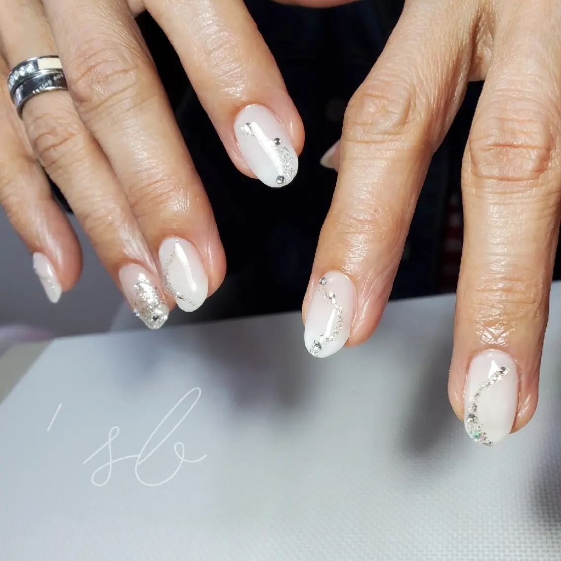 ネイル ハンドネイル nailroom sb𓈒𓂂𓏸のネイルデザイン