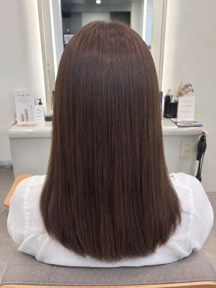 セミロング カラー 志村 梨帆のヘアスタイル