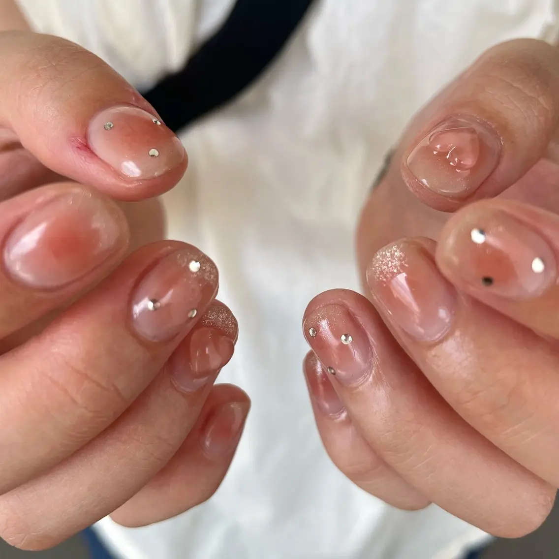 ネイル ハンドネイル カメレオン京橋🌻 草葉由佳のネイルデザイン