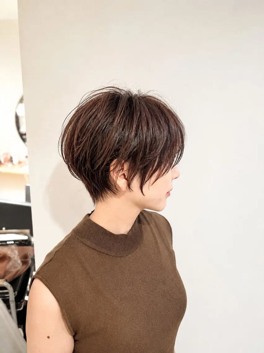 ショート カラー くびれヘア ショートヘア カット ヘアカラー トリートメント I's hair 心斎橋のヘアスタイル