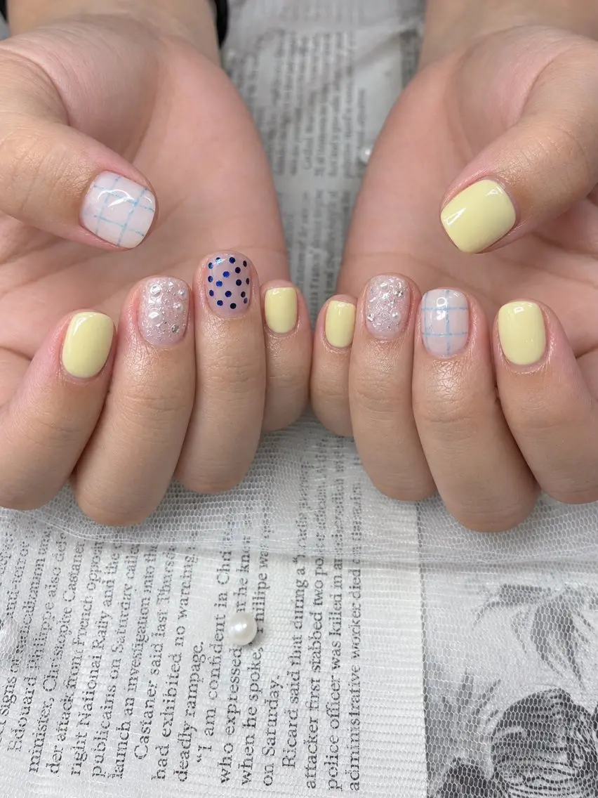 ネイル ニュアンスネイル shiki_nail 🪐のネイルデザイン