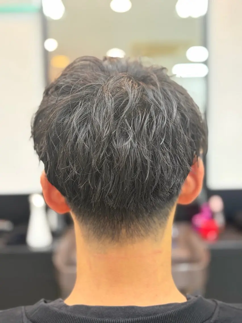 ミディアム メンズ マッシュ 【メンズ特化】理容師 シュウトのヘアスタイル