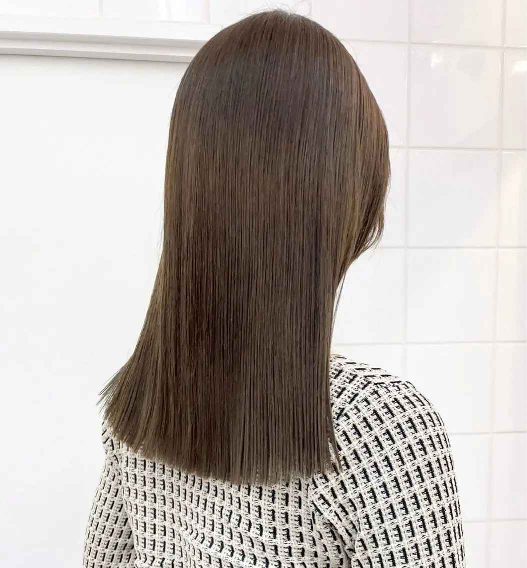 セミロング カット ヘアカラー 💖saki /ハイトーン💖のヘアスタイル